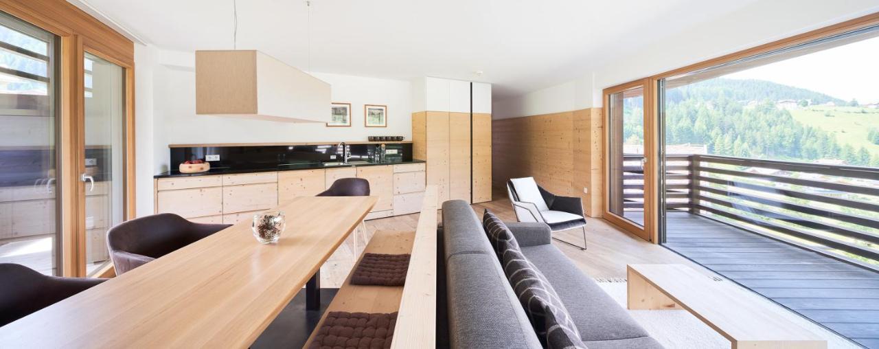 Saleghes Dolomites Residence Селва ди Вал Гардена Екстериор снимка